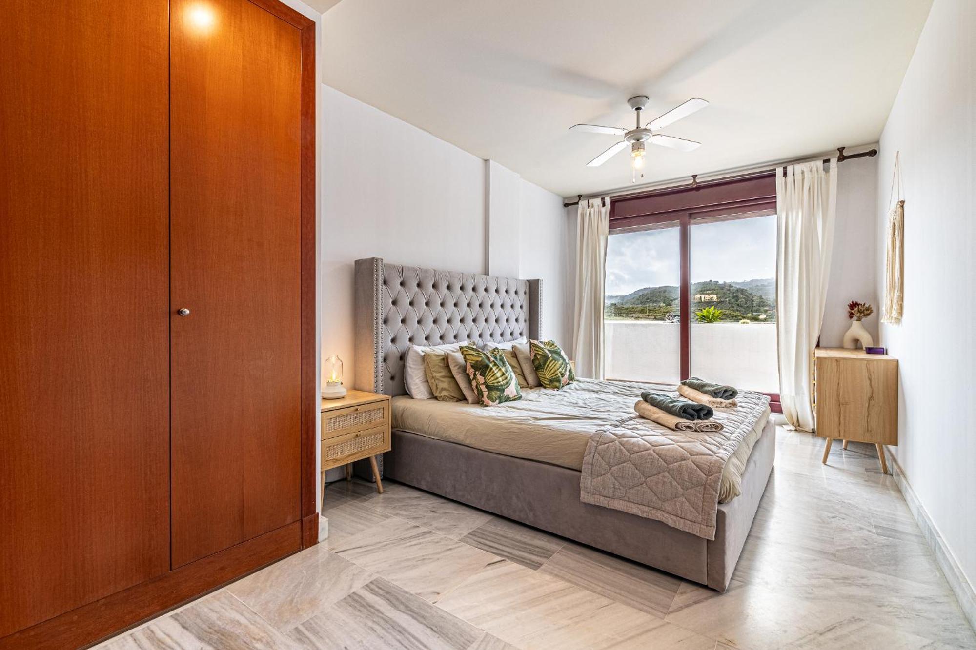 Rentitspain Apartamento Charming Gym, Jacuzzi Y Balcon Estepona Exteriör bild