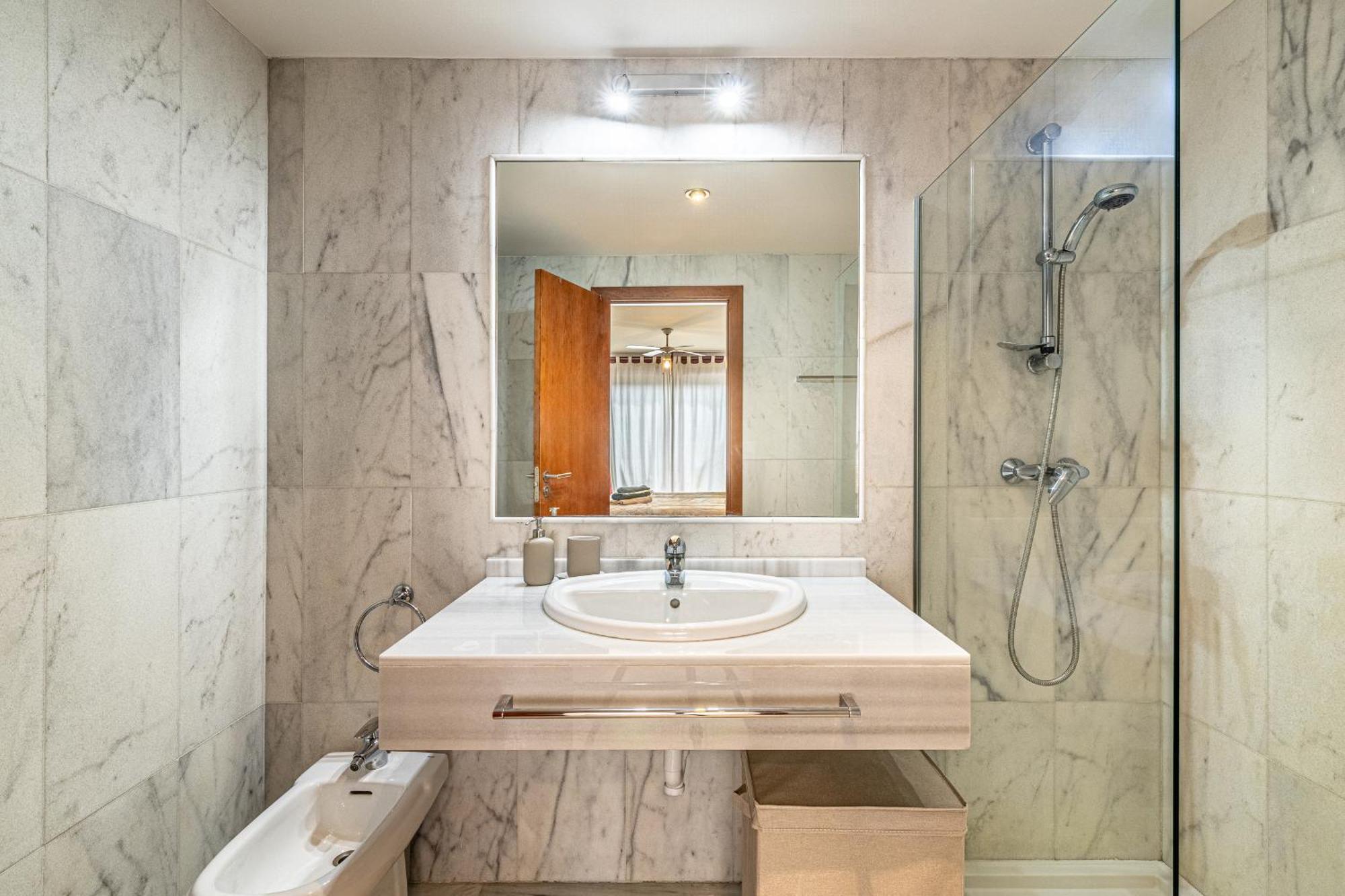 Rentitspain Apartamento Charming Gym, Jacuzzi Y Balcon Estepona Exteriör bild