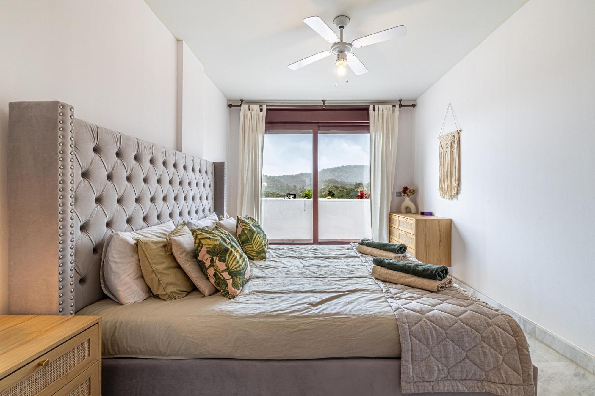 Rentitspain Apartamento Charming Gym, Jacuzzi Y Balcon Estepona Exteriör bild